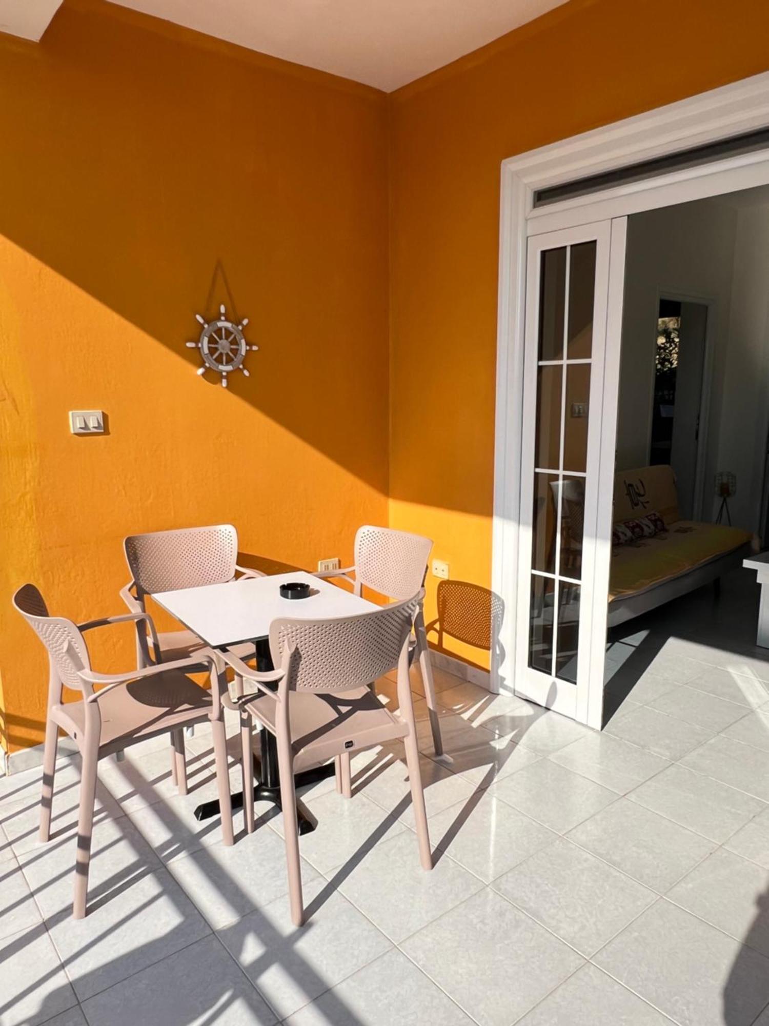 Mimi'S Apartments Avlonya Dış mekan fotoğraf